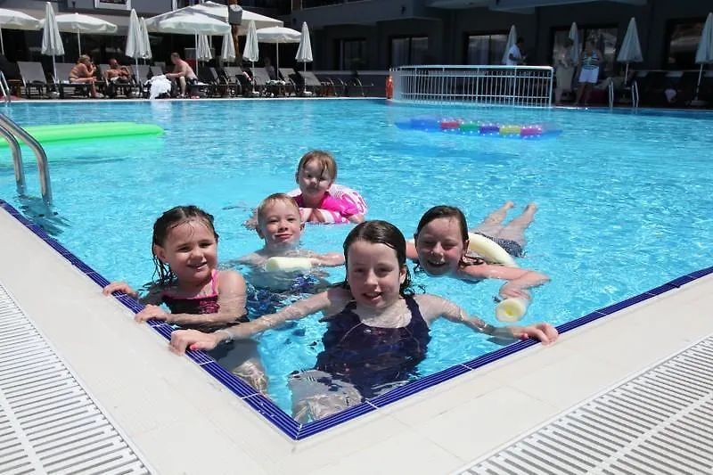 Club Viva Hotel Marmaris 4*,